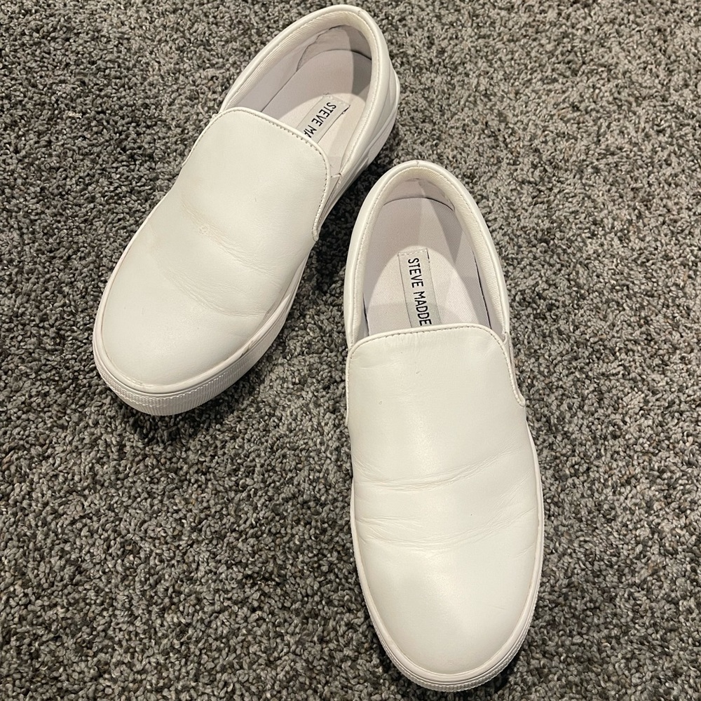 Platform white Steve Madden slip on sneakers. Size 6.5. Great condition.